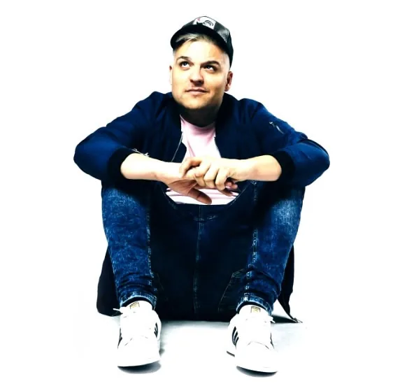 Niko Rosales speaker